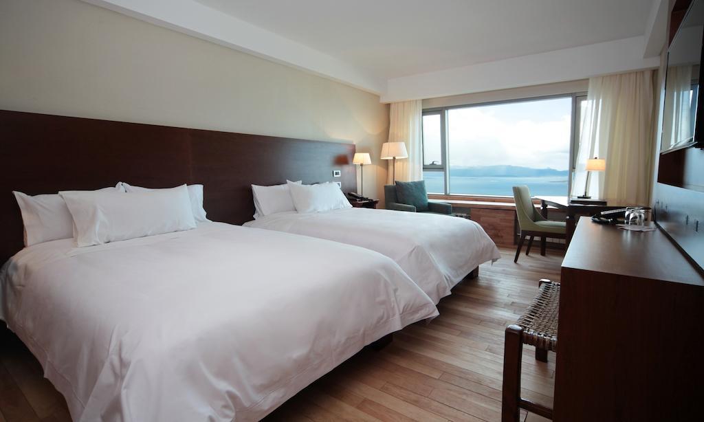 Arakur Ushuaia Resort & Spa الغرفة الصورة